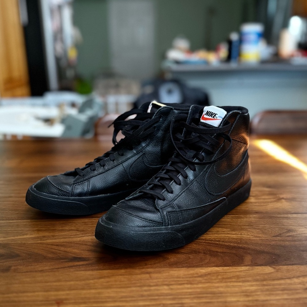 Nike Blazer Mid ‘77 Custom All Black size 10.5